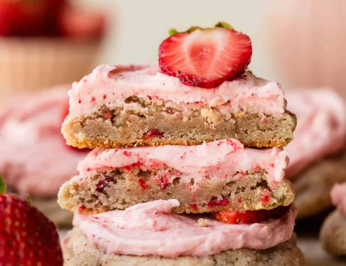 Frosted Strawberry Cookies suggested serving