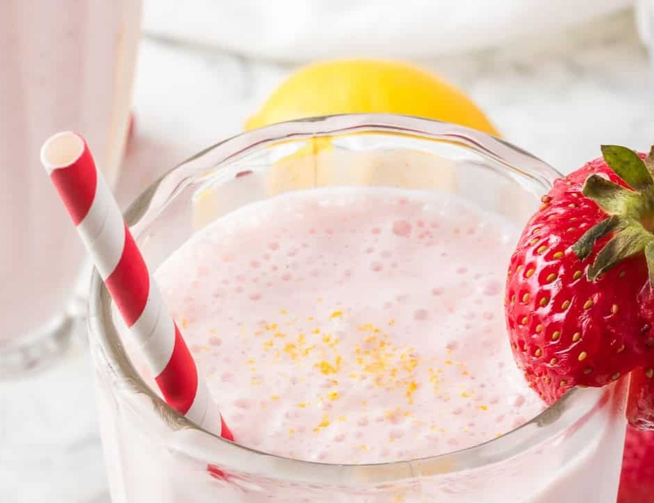 Strawberry Frosted Lemonade suggested serving